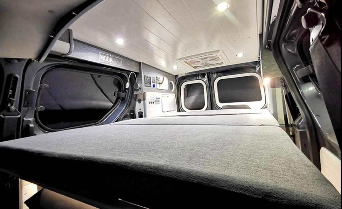 Smart Camper Hotel Hafnarfjörður Buitenkant foto